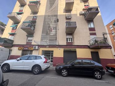 Piso con balcón en venta en Sant Ramón