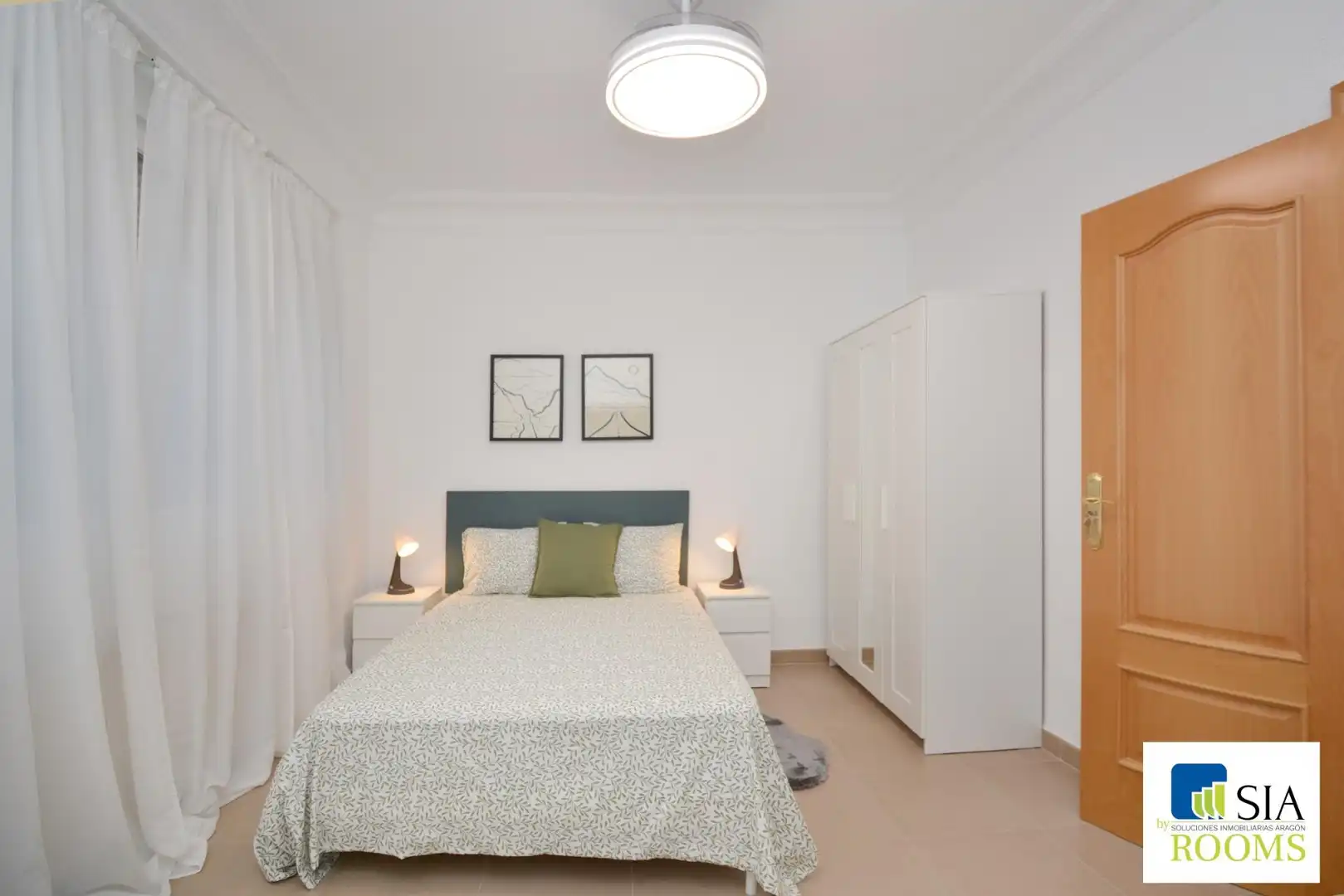 Room in Calle LATASSA, FELIX, 26, Universidad San Francisco