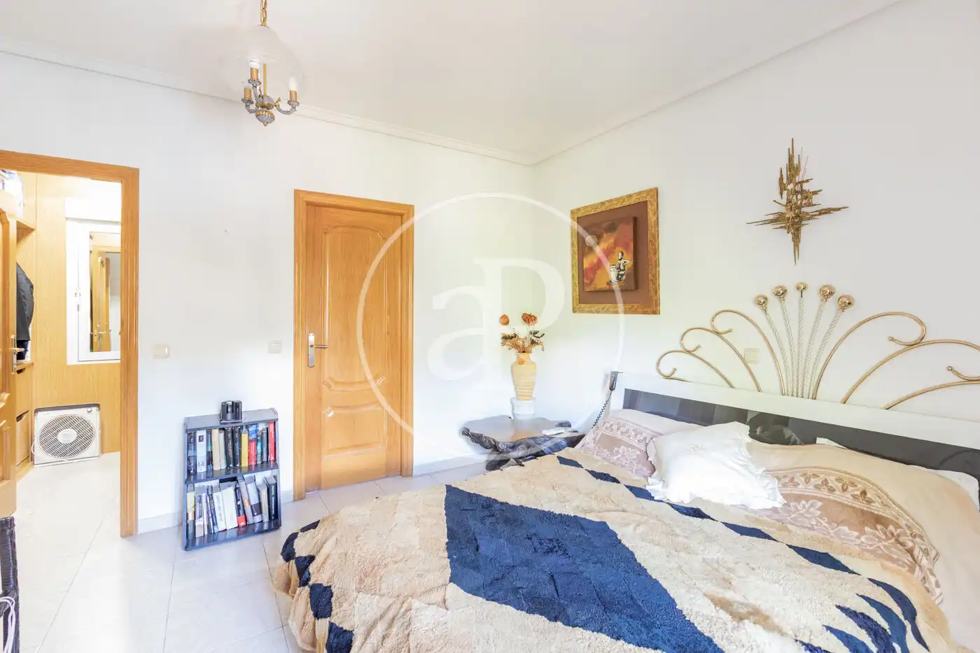 Bedroom of Houses for sale in Las Rozas de Madrid  with Air Conditioner, Heating and Private garden