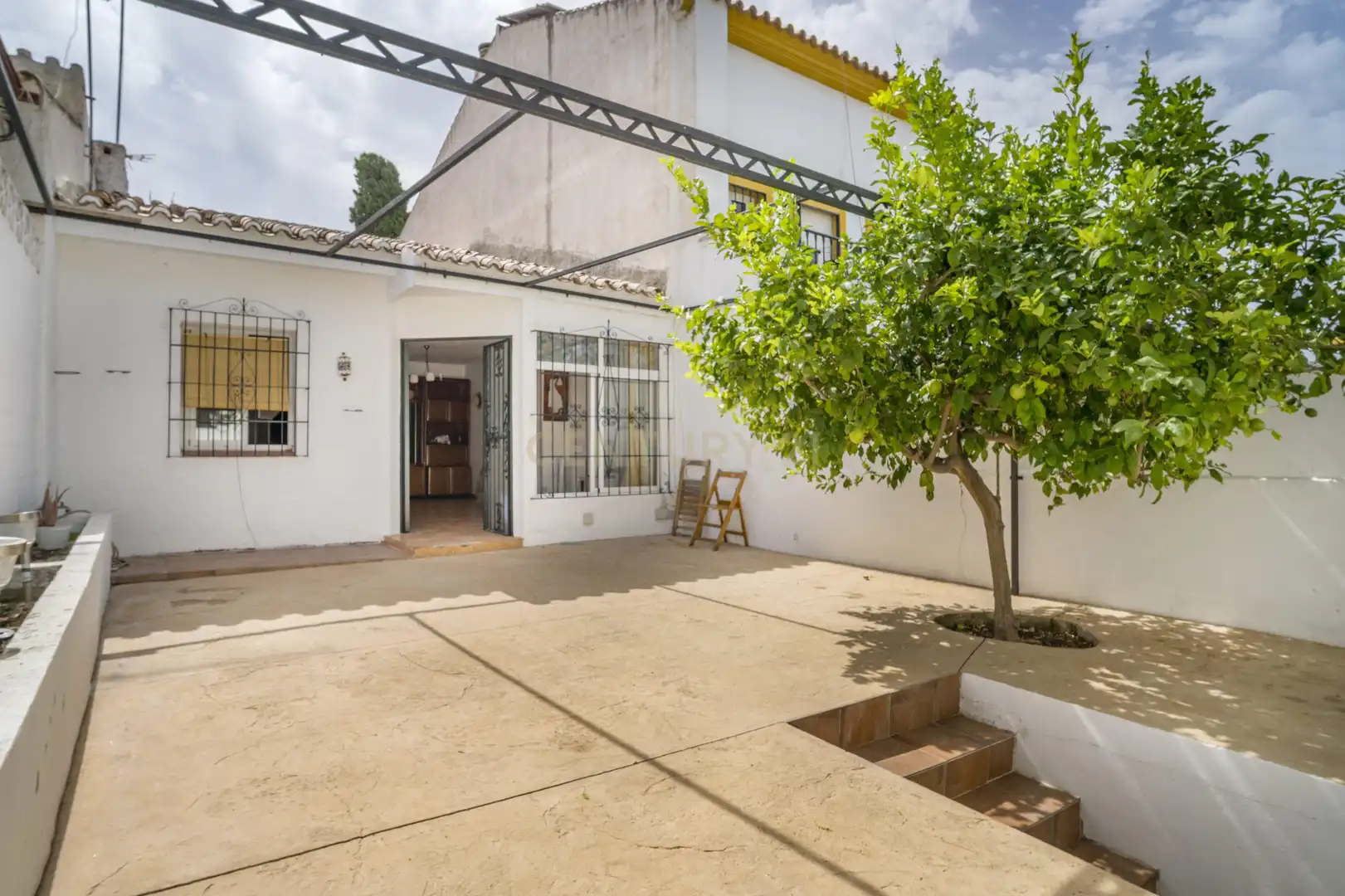 Vista exterior de Casa o chalet en venta en Marbella con Trastero y Horno