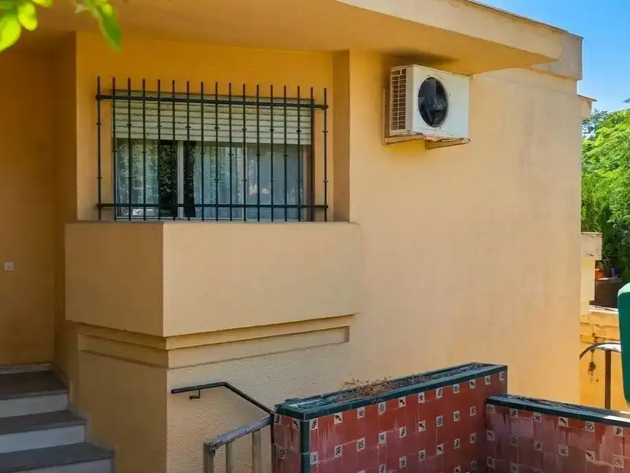 Terraza de Piso en venta en Carmona con Aire acondicionado, Jardín privado y Parquet