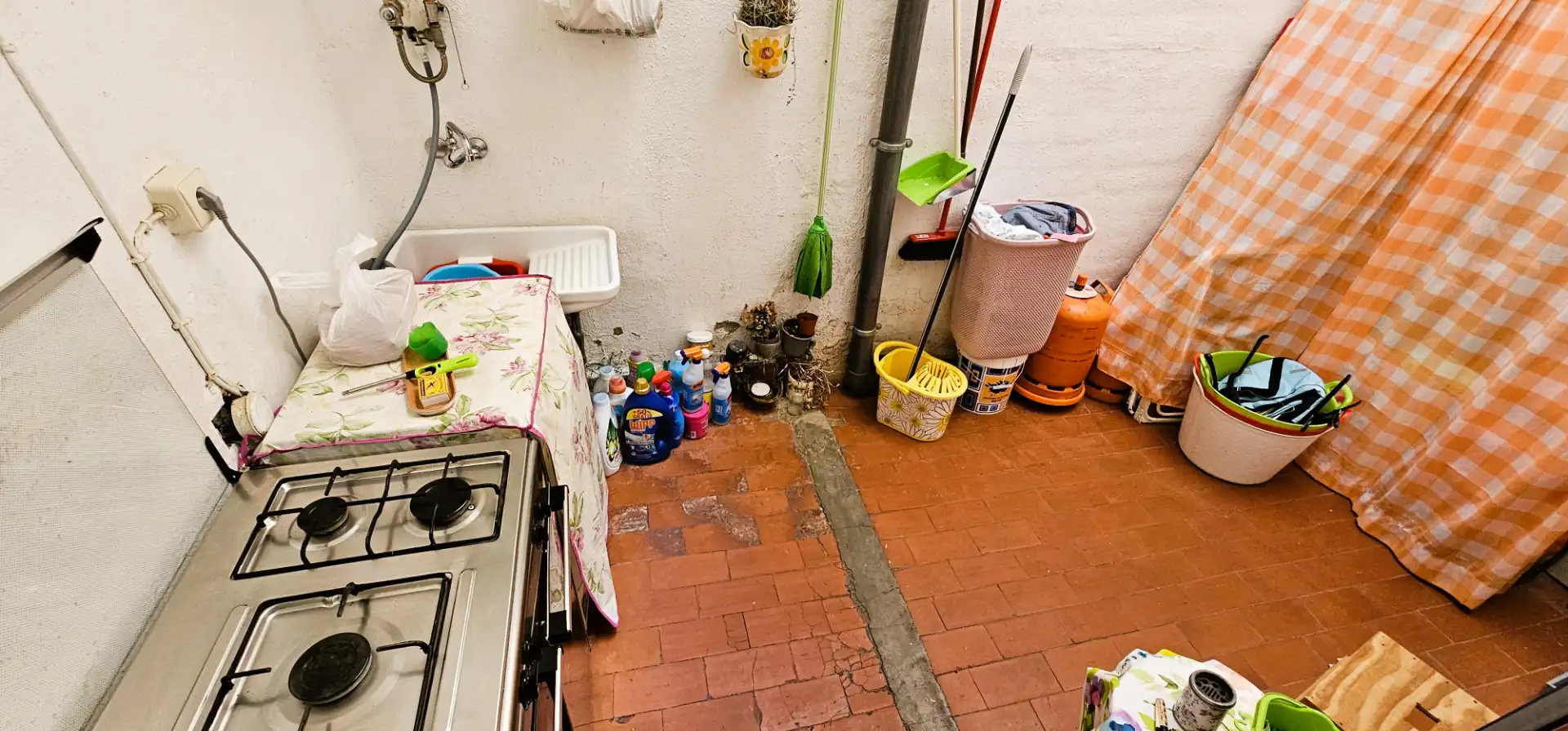 Cuina de Pis en venda en Alhama de Murcia amb Aire condicionat, Traster i Moblat