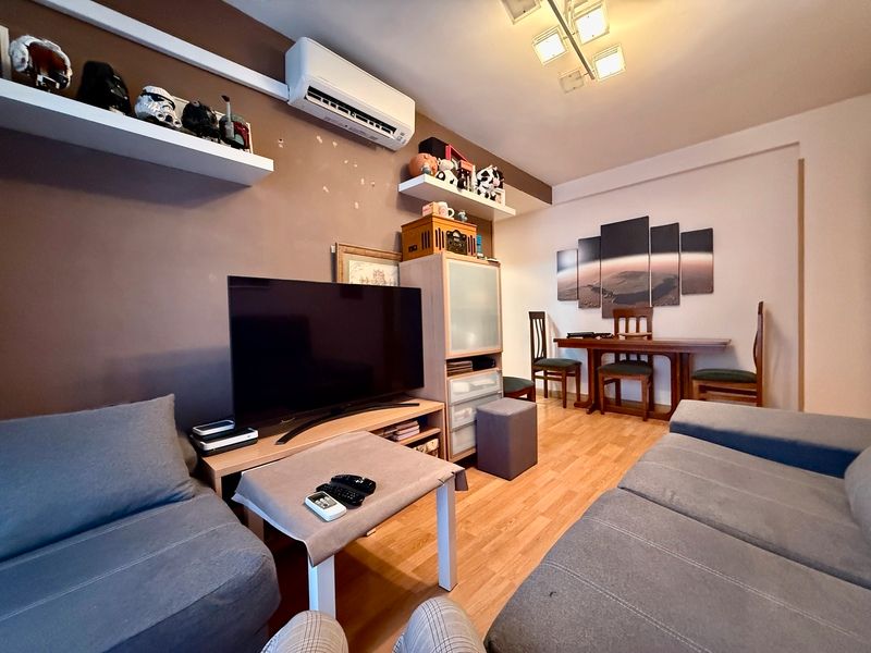 Living room of Flat for sale in  Madrid Capital  with Air Conditioner and Terrace