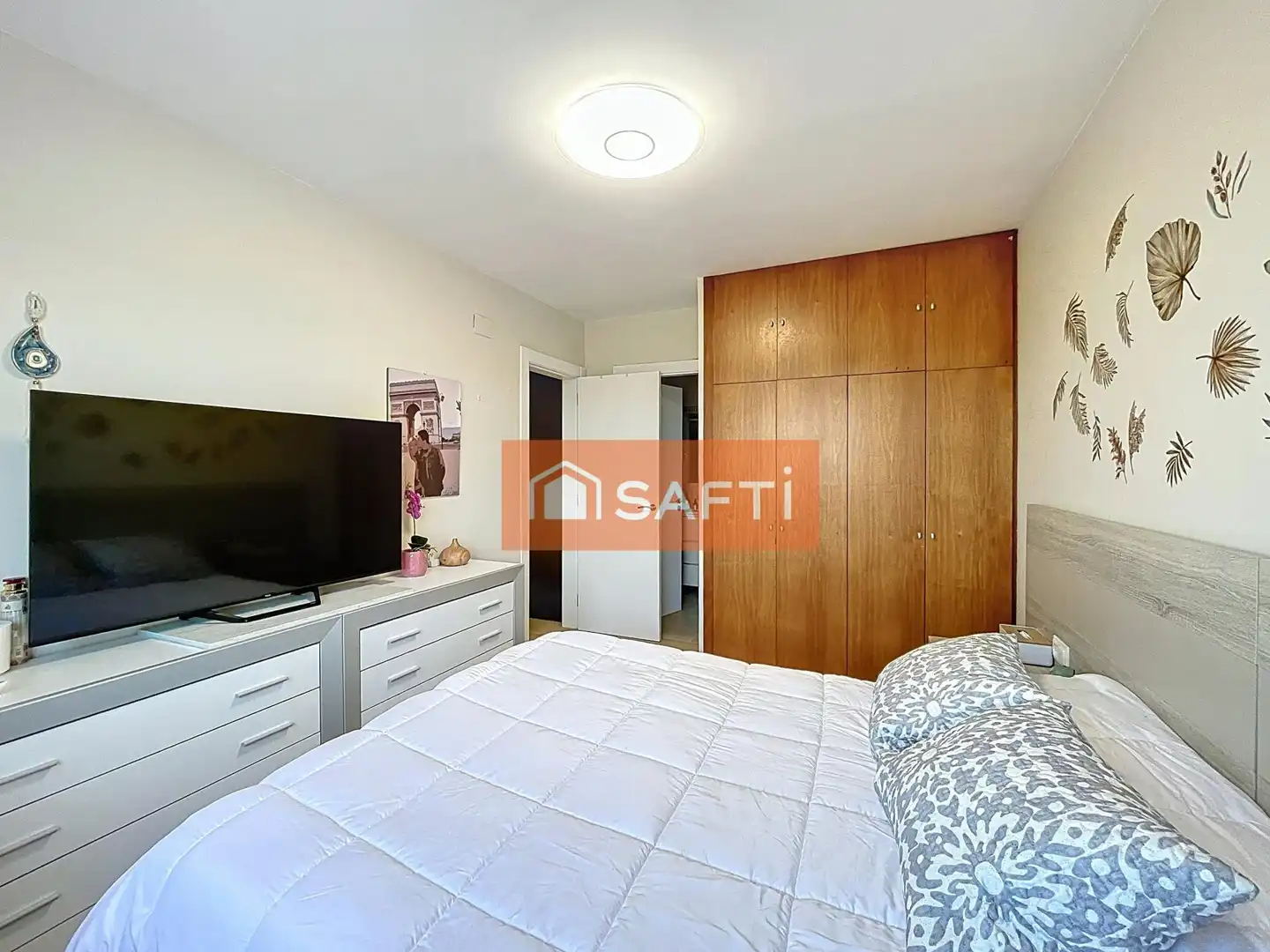 Bedroom of Houses for sale in Pacs del Penedès  with Air Conditioner, Heating and Terrace