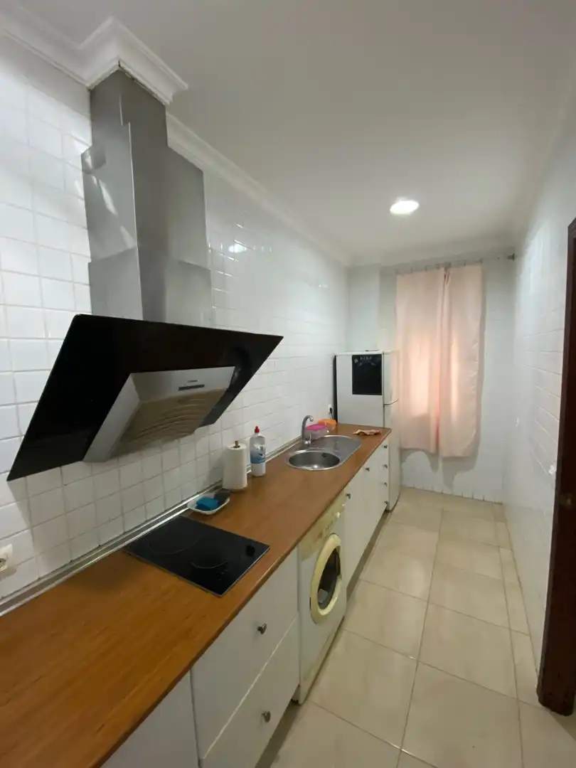 Cuina de Planta baixa en venda en Tocina amb Aire condicionat, Moblat i Rentadora