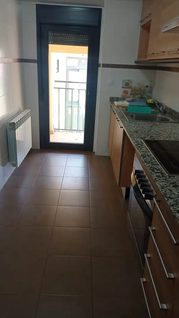 Kitchen of Flat for sale in Monzón  with Heating and Furnished