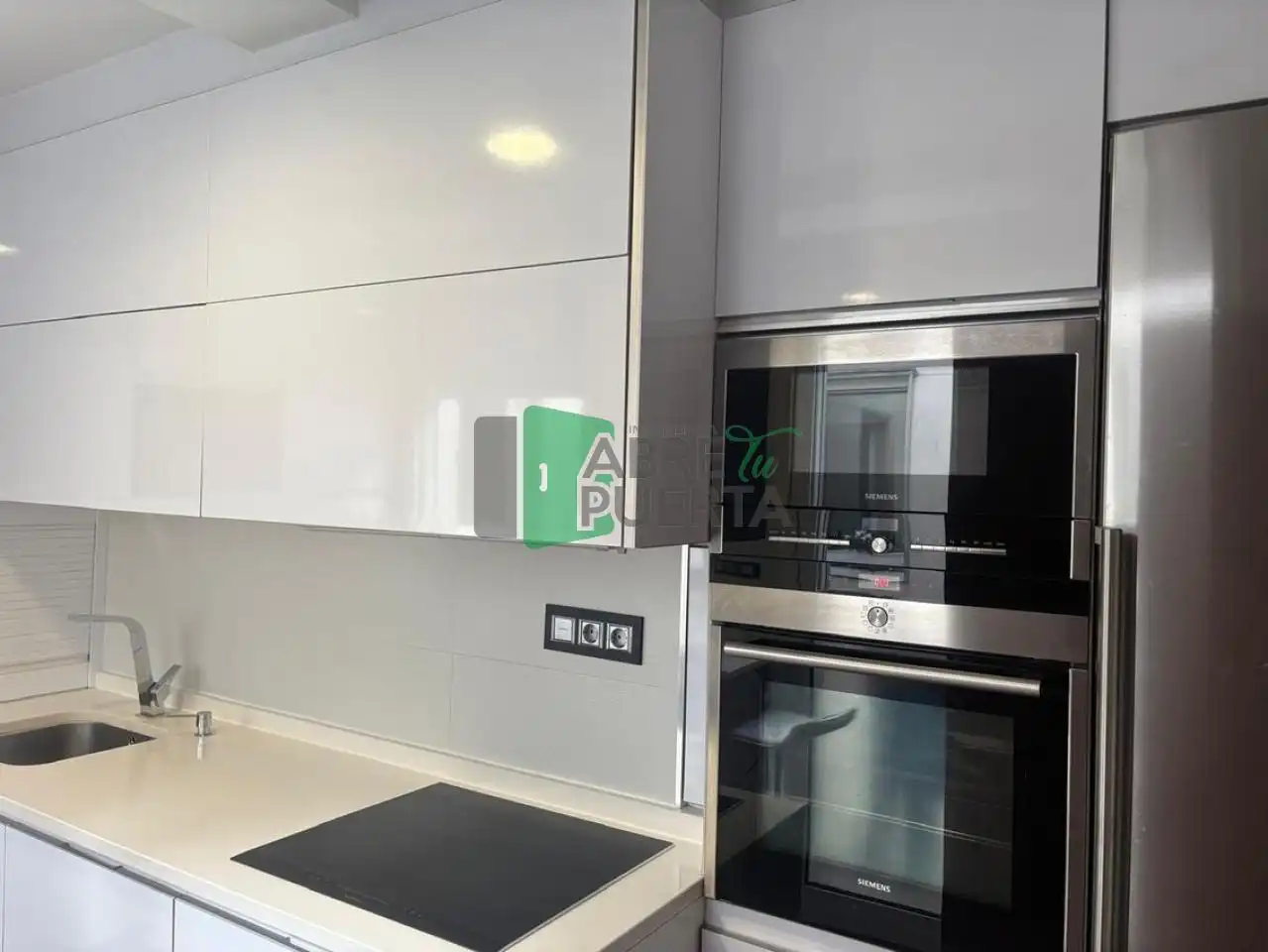 Ático con ascensor en venta en Casco Viejo, imagen 4