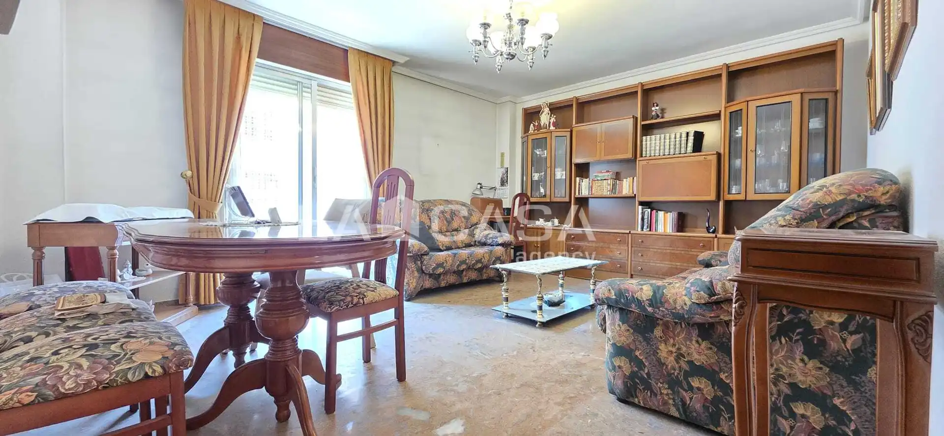 Sala de estar de Piso en venta en Valladolid con Calefacción, Trastero y Balcón