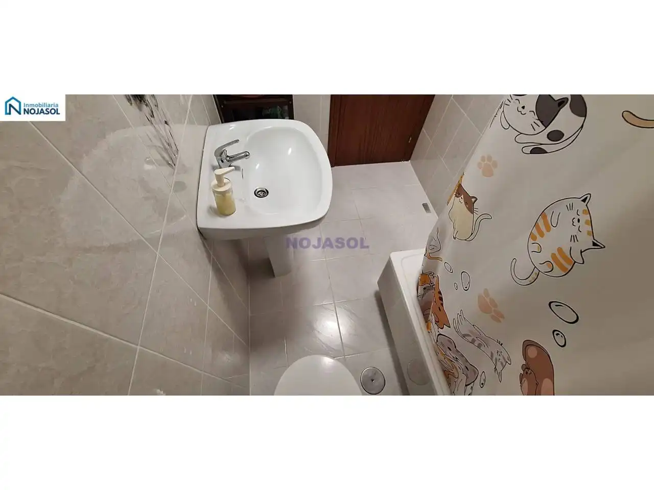 Apartamento con piscina en venta en Calle Salceda, imagen 33
