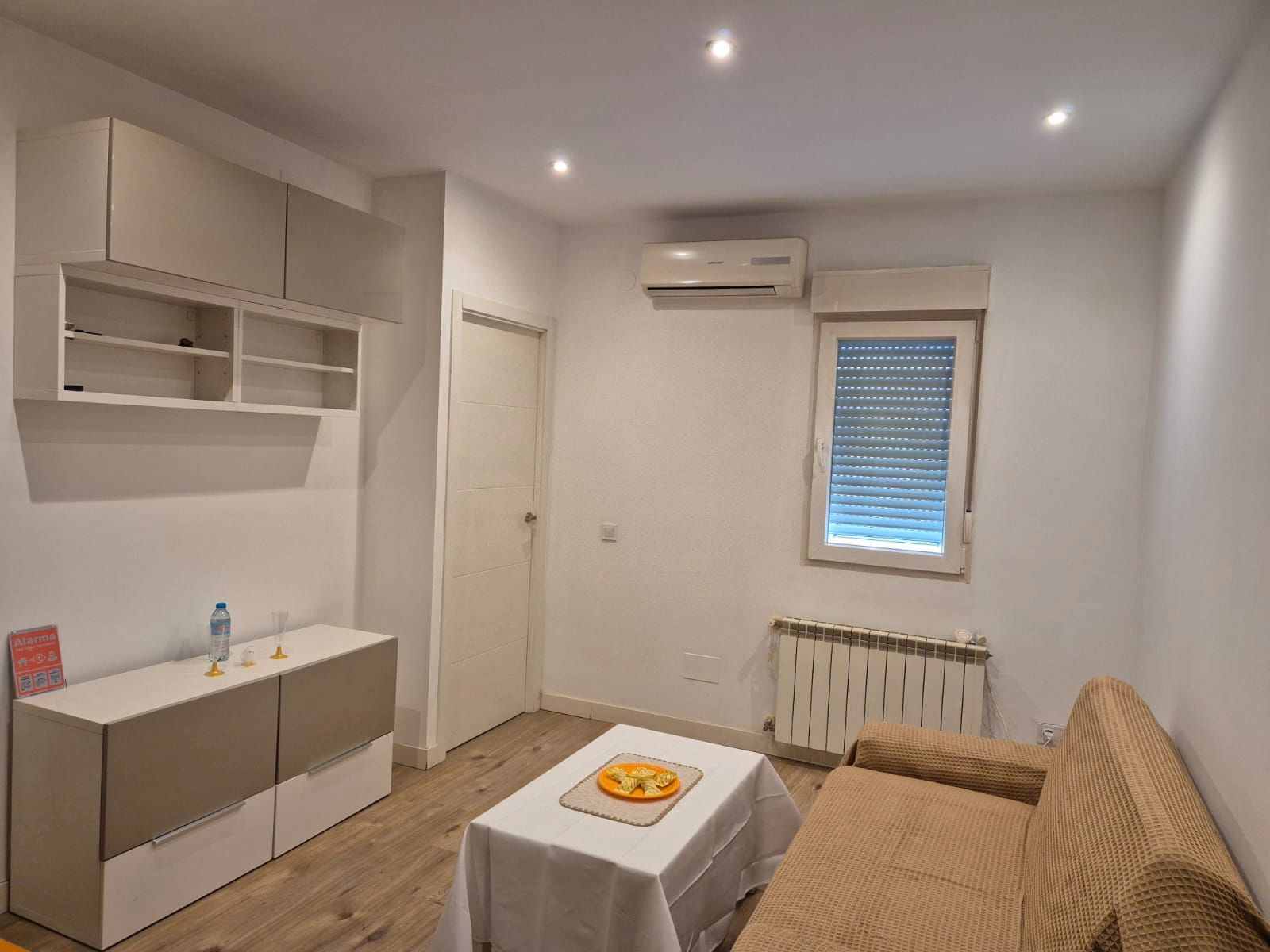 Dormitori de Pis en venda en  Madrid Capital amb Aire condicionat, Calefacció i Moblat