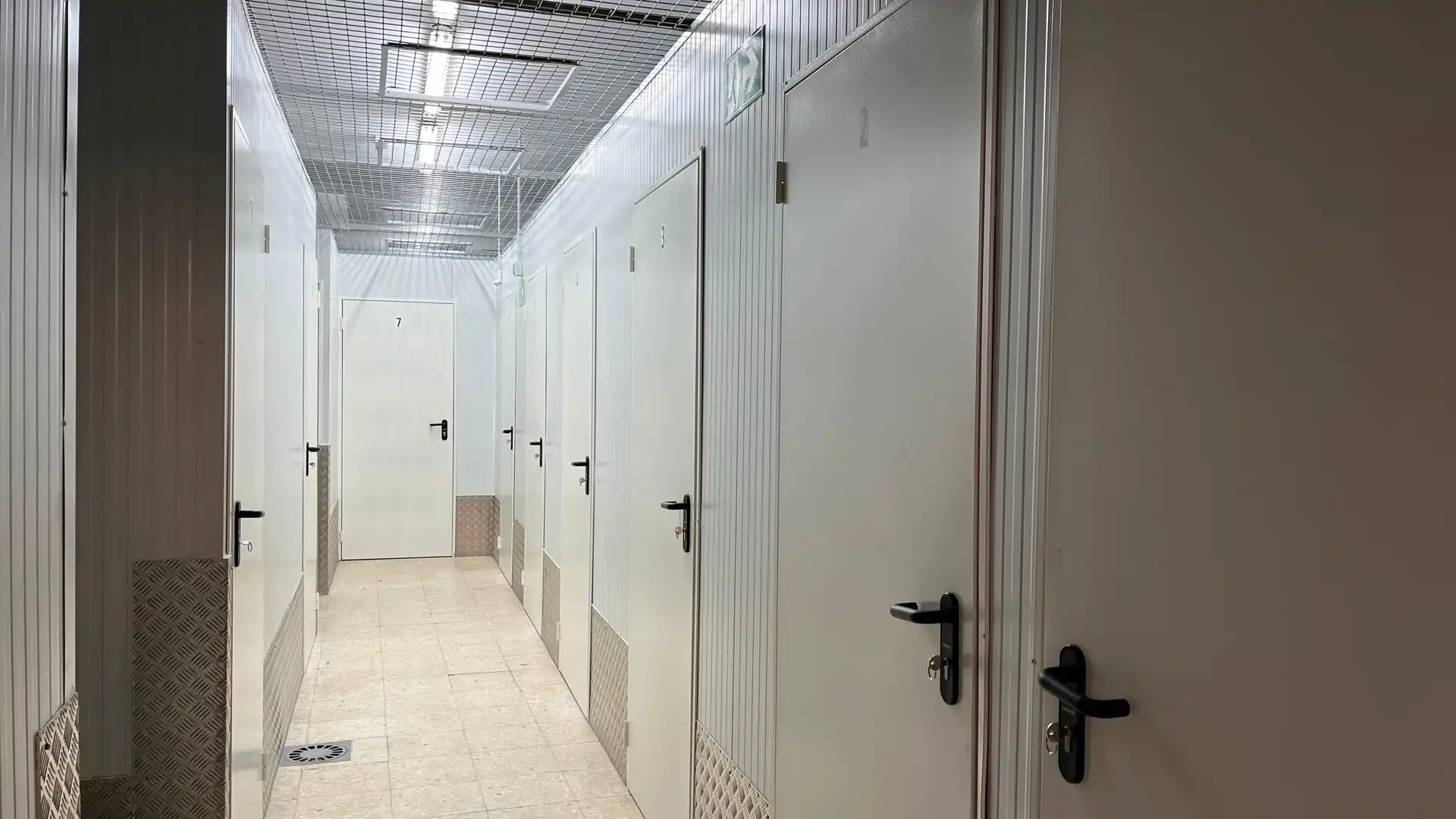 Trastero de alquiler en Madrid con Alarma