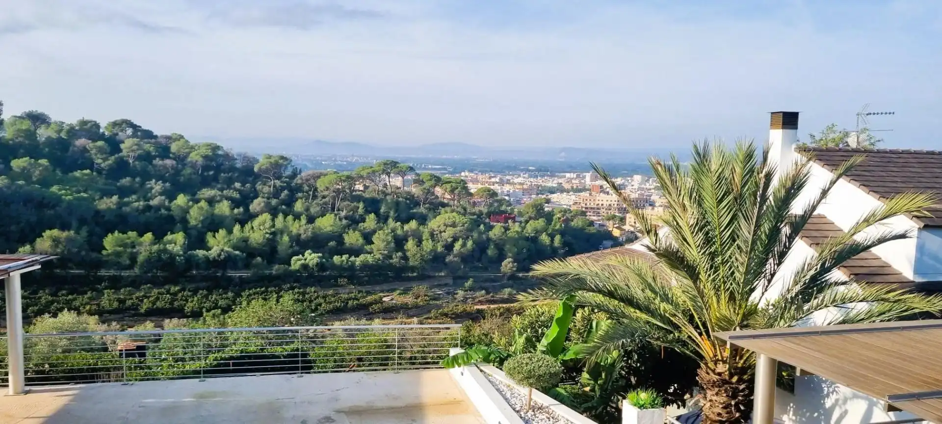 Exterior view of Houses for sale in Alzira  with Air Conditioner, Private garden and Terrace