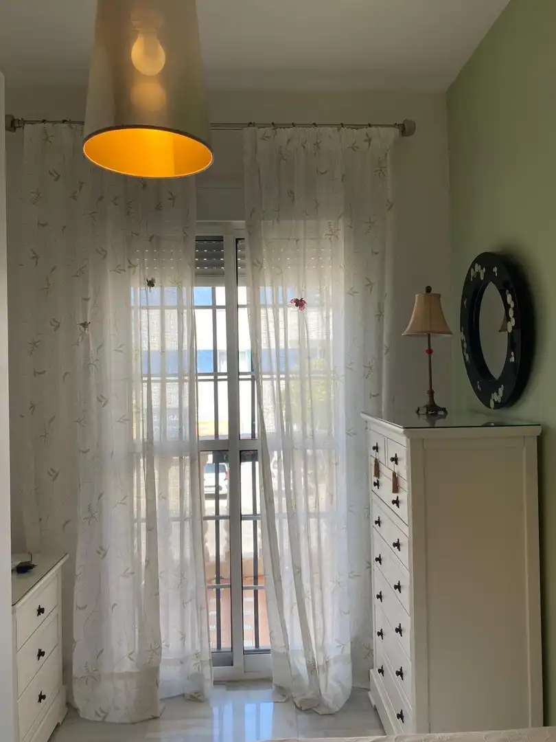 Habitación de Casa adosada de alquiler en La Rinconada