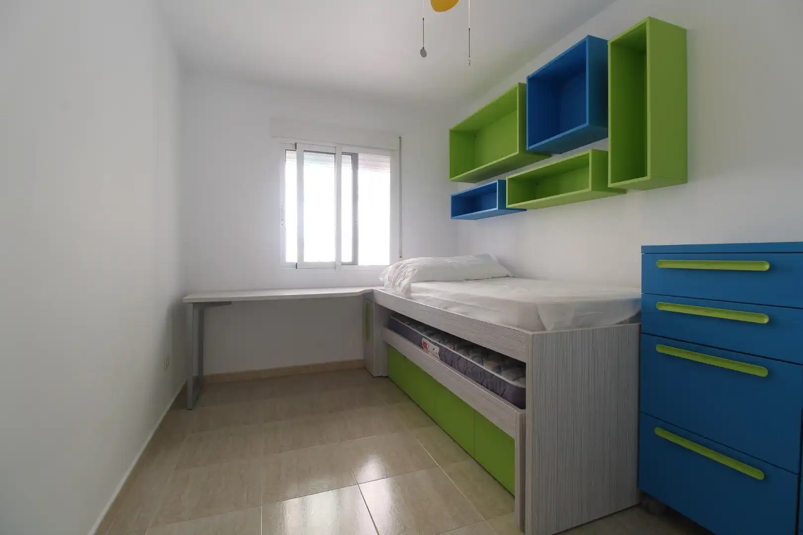 Habitación de Apartamento en venta en Cullera con Calefacción, Jardín privado y Terraza