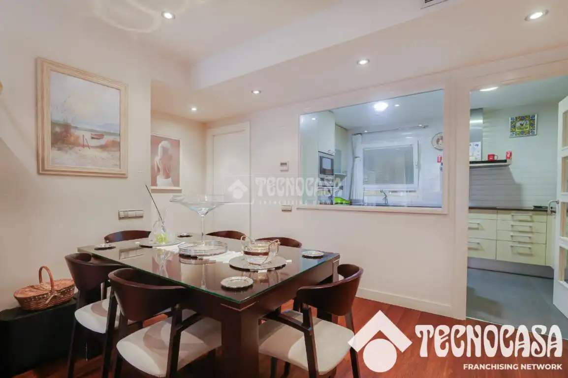 Comedor de Piso en venta en Barcelona con Aire acondicionado, Parquet y Terraza