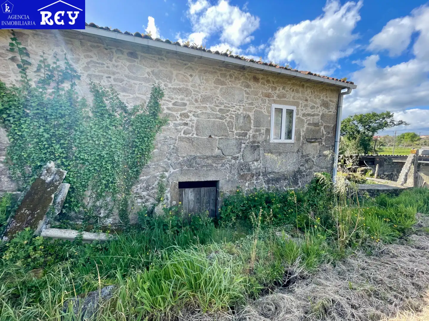 Finca rústica en venta en Catoira con Jardín privado