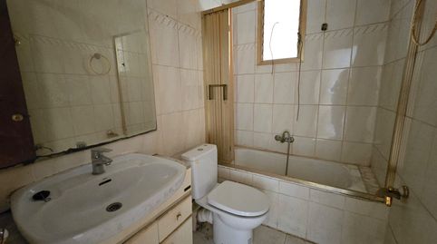 Foto 4 de Piso en venta en Carrer D'aldaia, El Río, Mislata