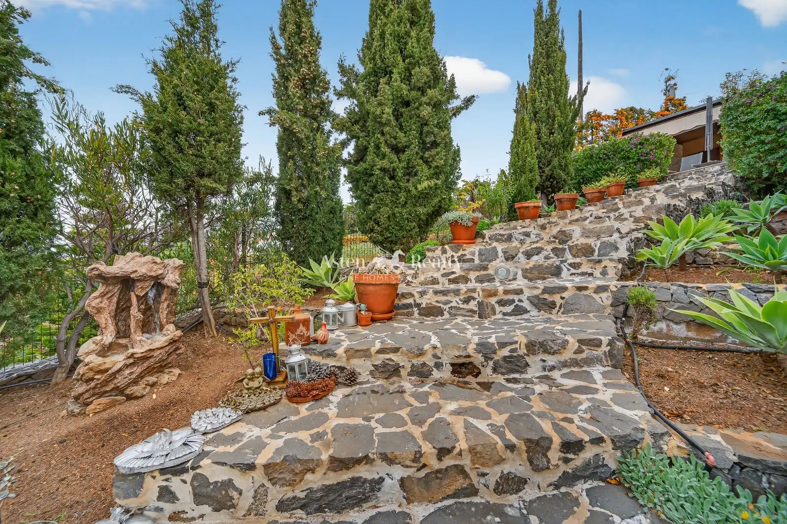 Jardí de Casa o xalet en venda en Guía de Isora amb Aire condicionat, Terrassa i Moblat