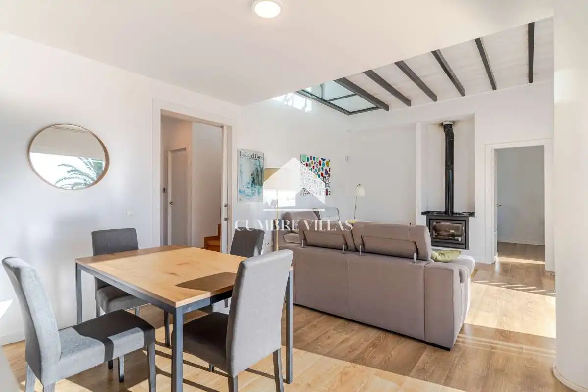 Sala d'estar de Casa o xalet en venda en La Herradura
