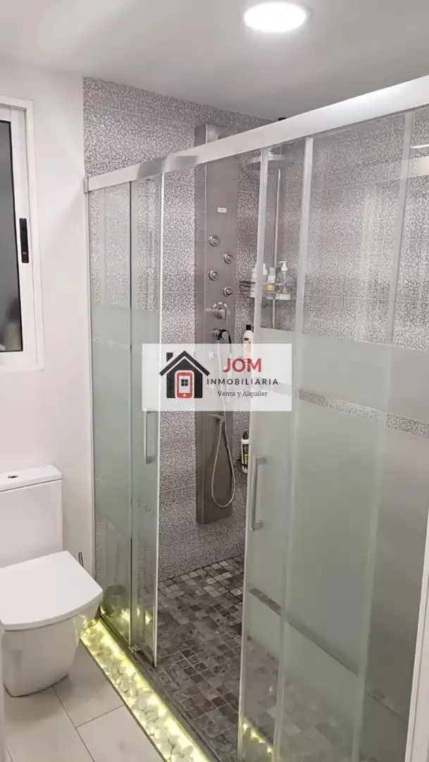 Piso con terraza en venta en Feria, imagen 10