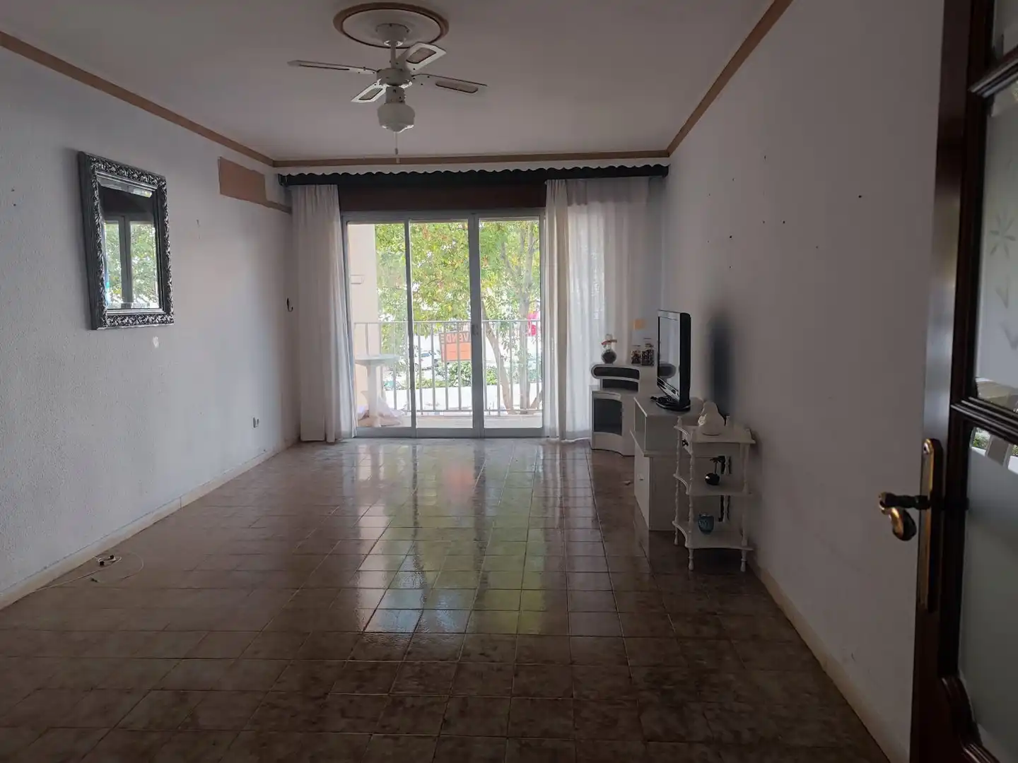 Wohnzimmer von Wohnung zum Verkauf in San Pedro mit Klimaanlage