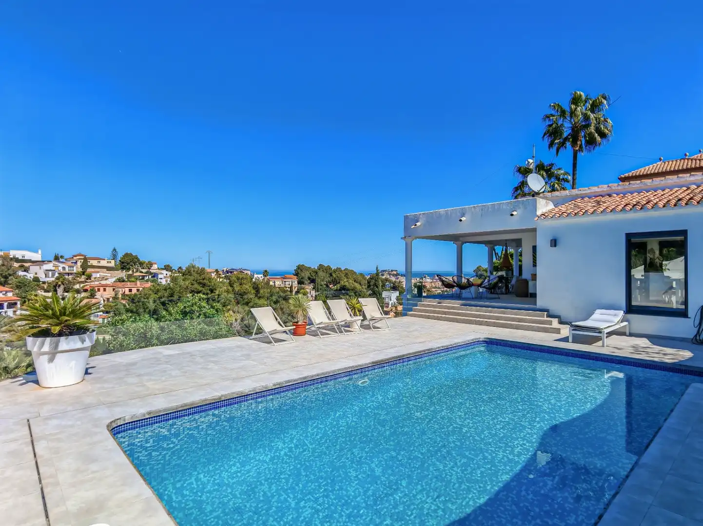 Swimming pool of Houses for sale in Dénia  with Air Conditioner, Private garden and Terrace