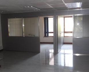 Oficina de lloguer en  Pamplona / Iruña