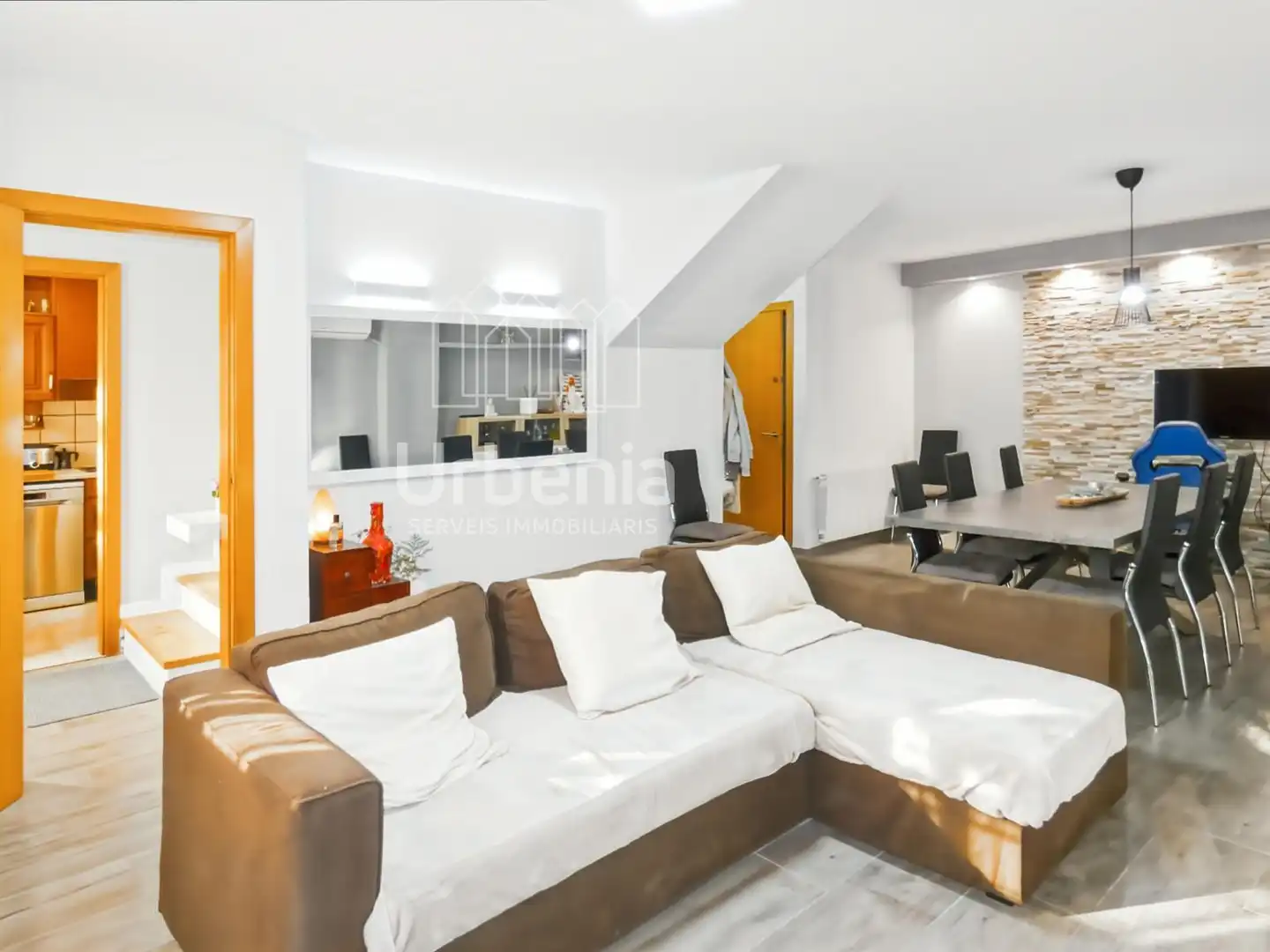 Sala d'estar de Casa o xalet en venda en Mataró amb Aire condicionat, Calefacció i Terrassa