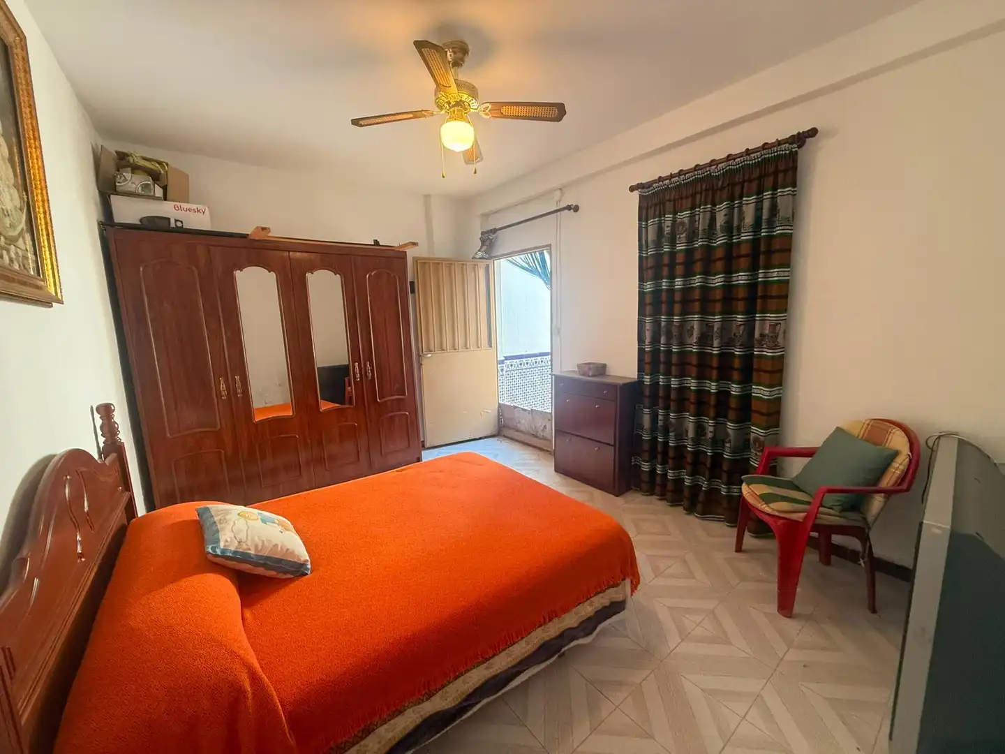 Habitación de Casa o chalet en venta en Alameda con Terraza, Trastero y Amueblado