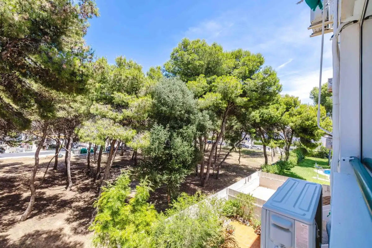 Jardín de Piso en venta en Torremolinos con Aire acondicionado, Calefacción y Jardín privado