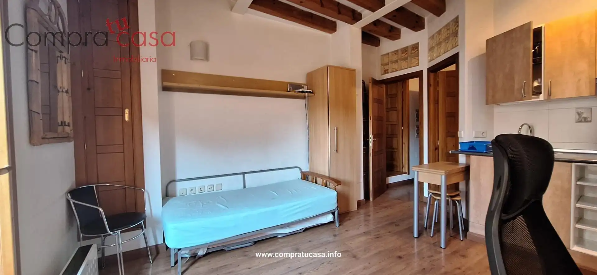 Habitación de Estudio de alquiler en Segovia con Calefacción, Amueblado y Balcón