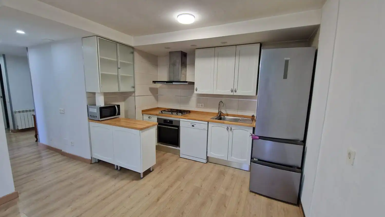 Cocina de Piso en venta en León Capital  con Calefacción, Terraza y Trastero
