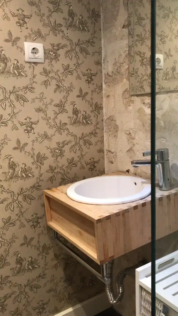 Baño de Estudio de alquiler en Madrid con Aire acondicionado, Calefacción y Amueblado