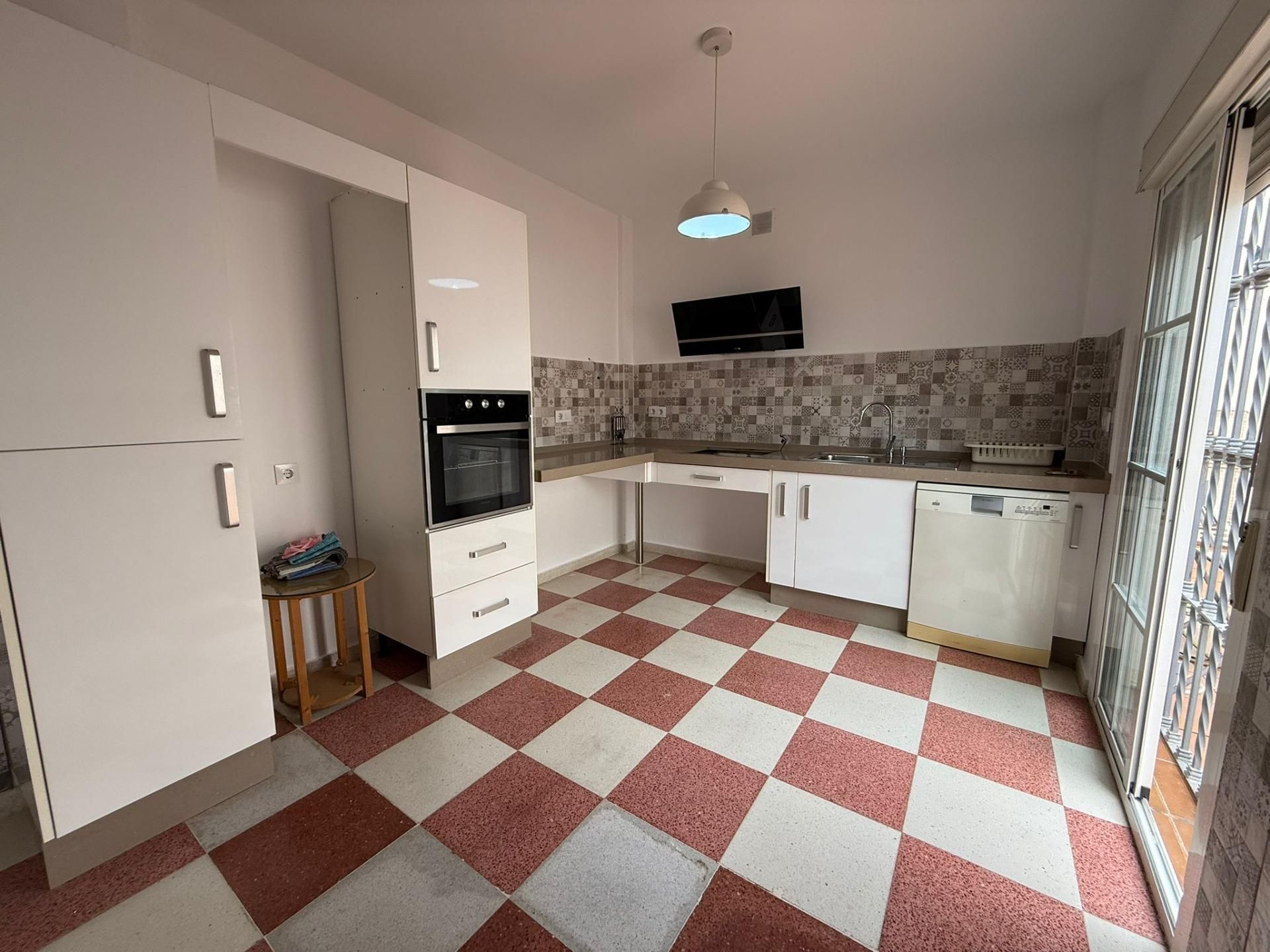 Cocina de Casa adosada en venta en  Sevilla Capital con Aire acondicionado y Trastero