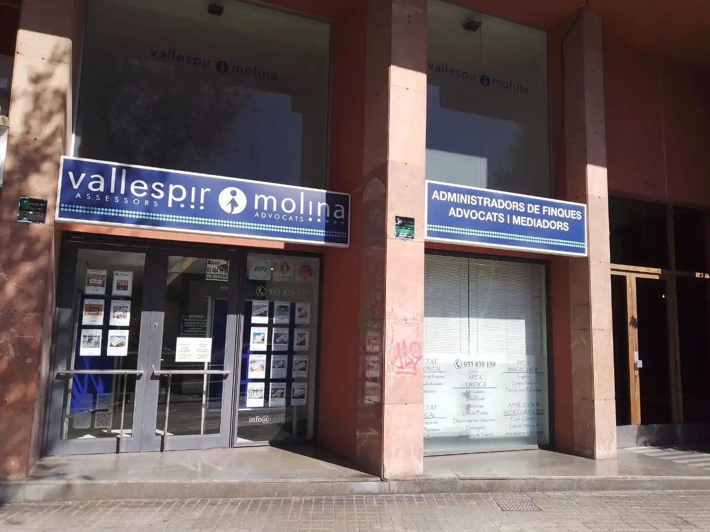 Büro zur Miete in Badalona mit Klimaanlage