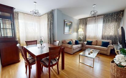 Living room of Flat for sale in  Córdoba Capital  with Air Conditioner, Heating and Private garden