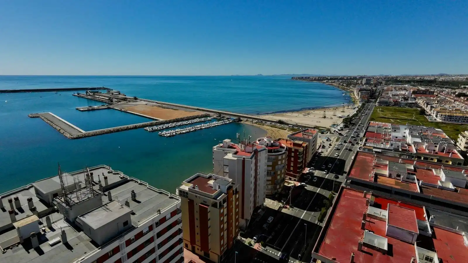 Piso con ascensor en venta en Calle San Miguel de Salinas 13B, imagen 25