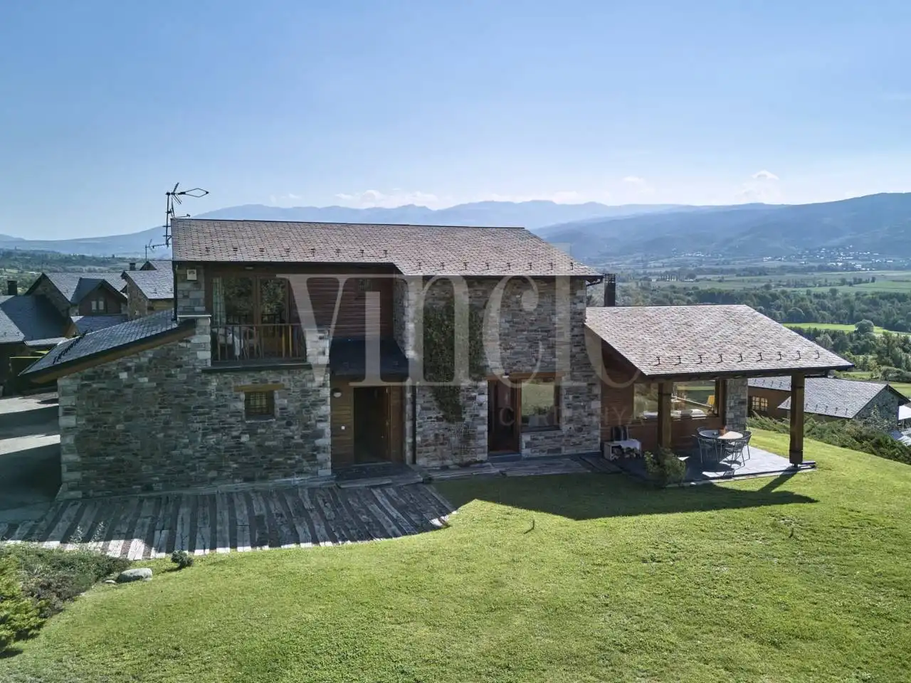 Casa amb jardí en venda a Urbanizacion PRAT DE LA SERRA