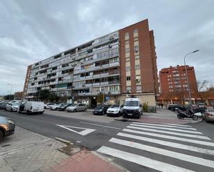 Vista exterior de Pis de lloguer en  Madrid Capital amb Calefacció, Terrassa i Rentadora