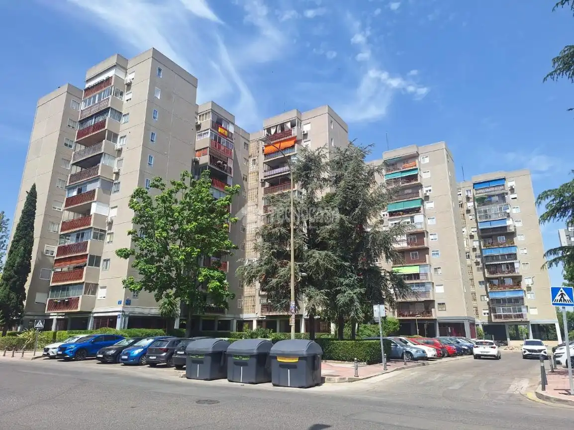 Exterior view of Flat for sale in Móstoles  with Heating, Parquet flooring and Terrace