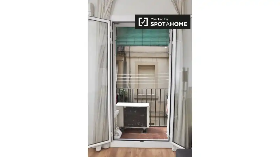 Flat for rent in El Raval