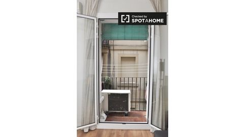 Photo 5 of Flat for rent in El Raval, Barcelona Capital