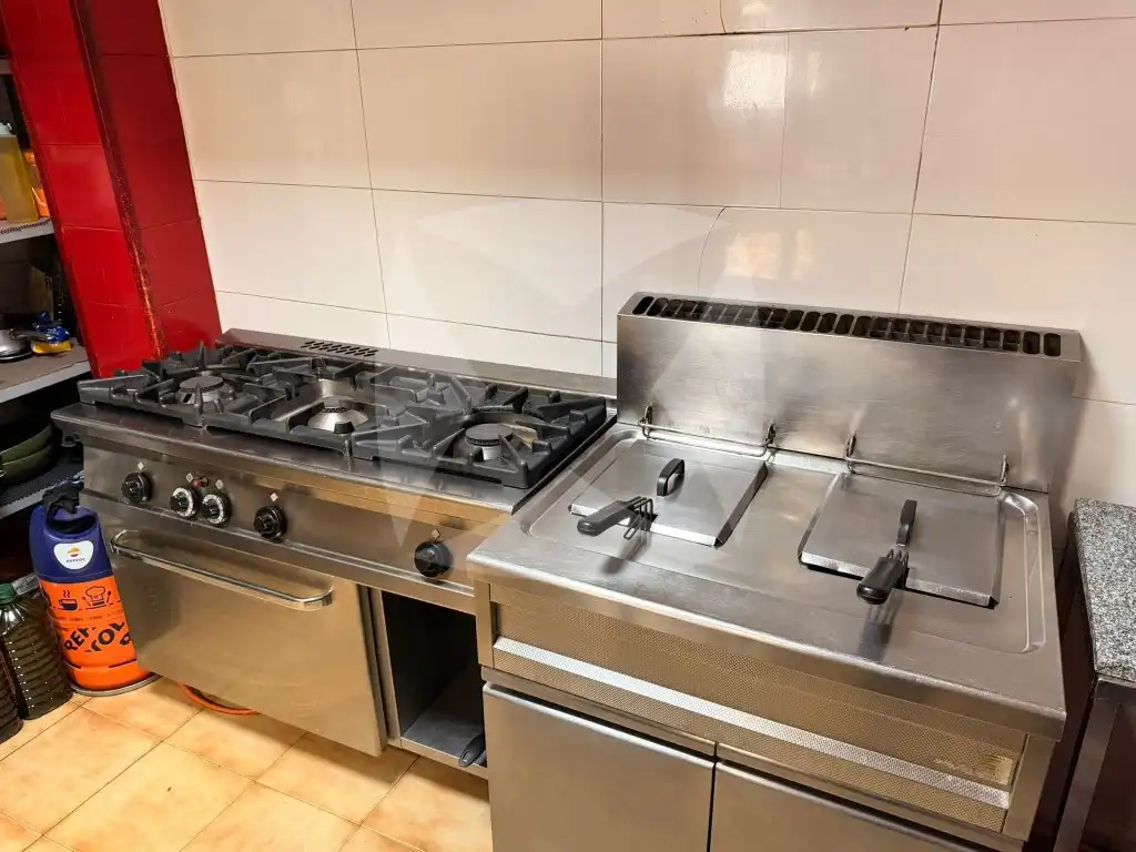 Kitchen of Commercial properties for sale in Badajoz  with Air Conditioner