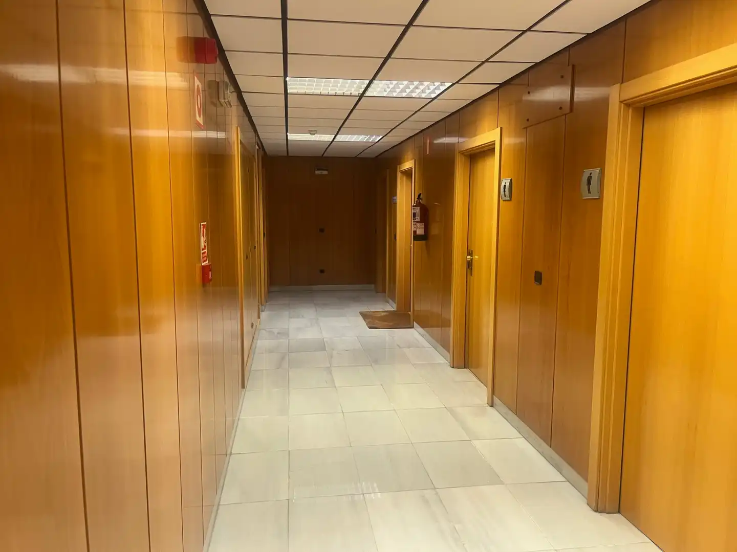 Büro mit Aufzug zur Miete in Landabarri Bidea 1, imagen 13