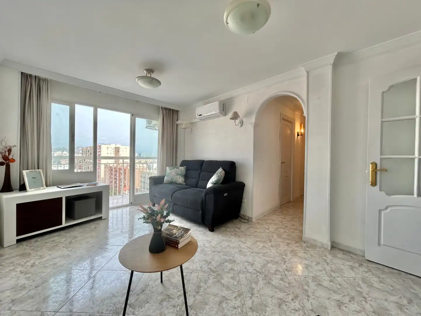 Sala d'estar de Àtic en venda en Málaga amb Aire condicionat, Terrassa i Traster