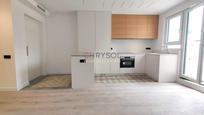 Kitchen of Flat for sale in  Barcelona Capital  with Air Conditioner, Heating and Parquet flooring