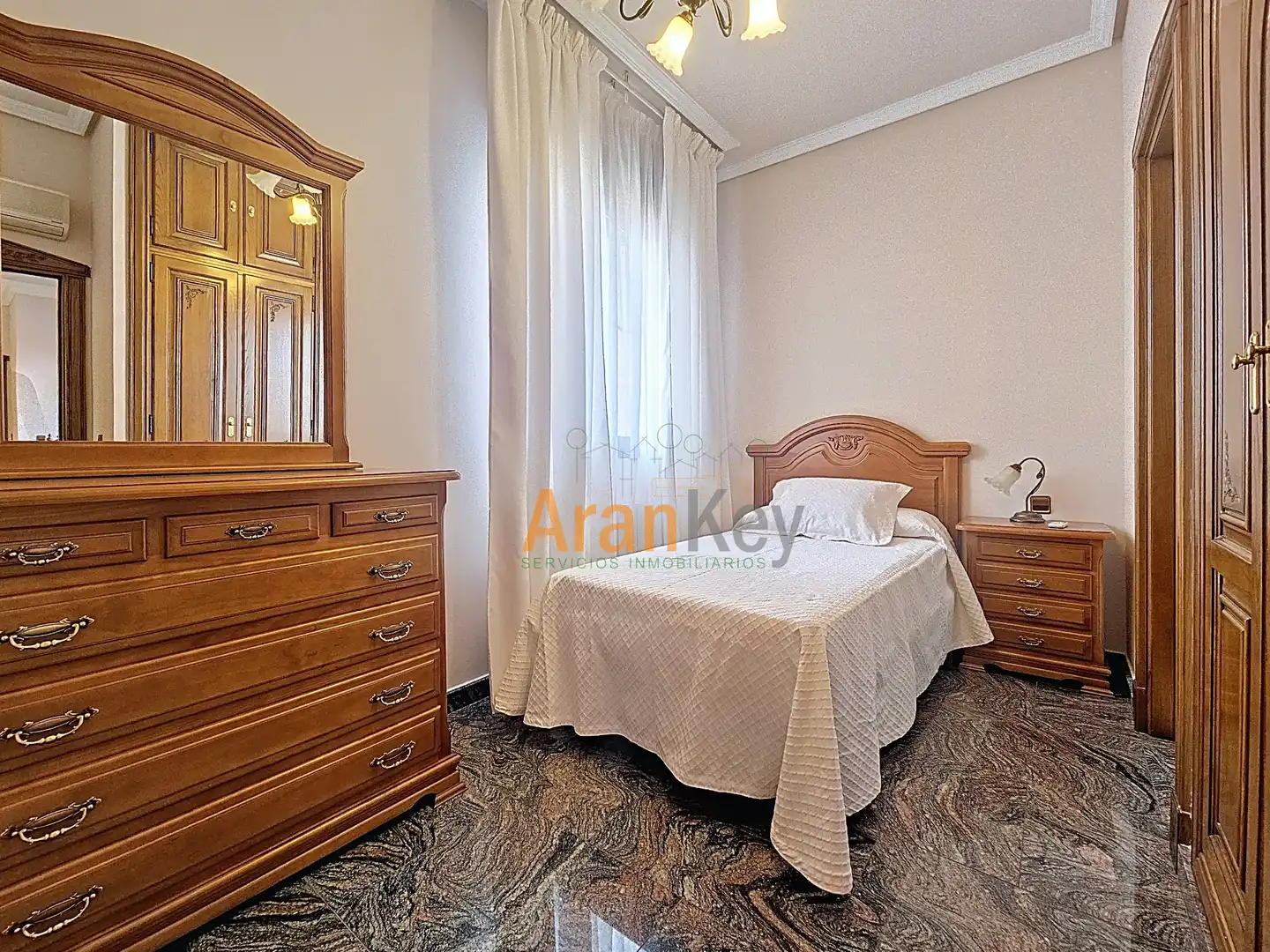 Bedroom of Houses for sale in Aranjuez  with Air Conditioner, Heating and Private garden