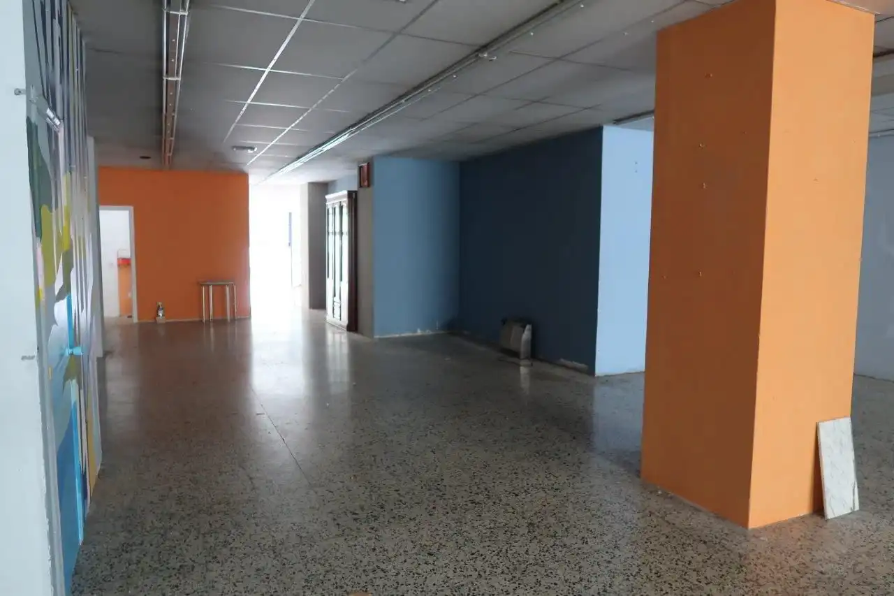 Gewerbefläche zur Miete in Os Mallos, imagen 5