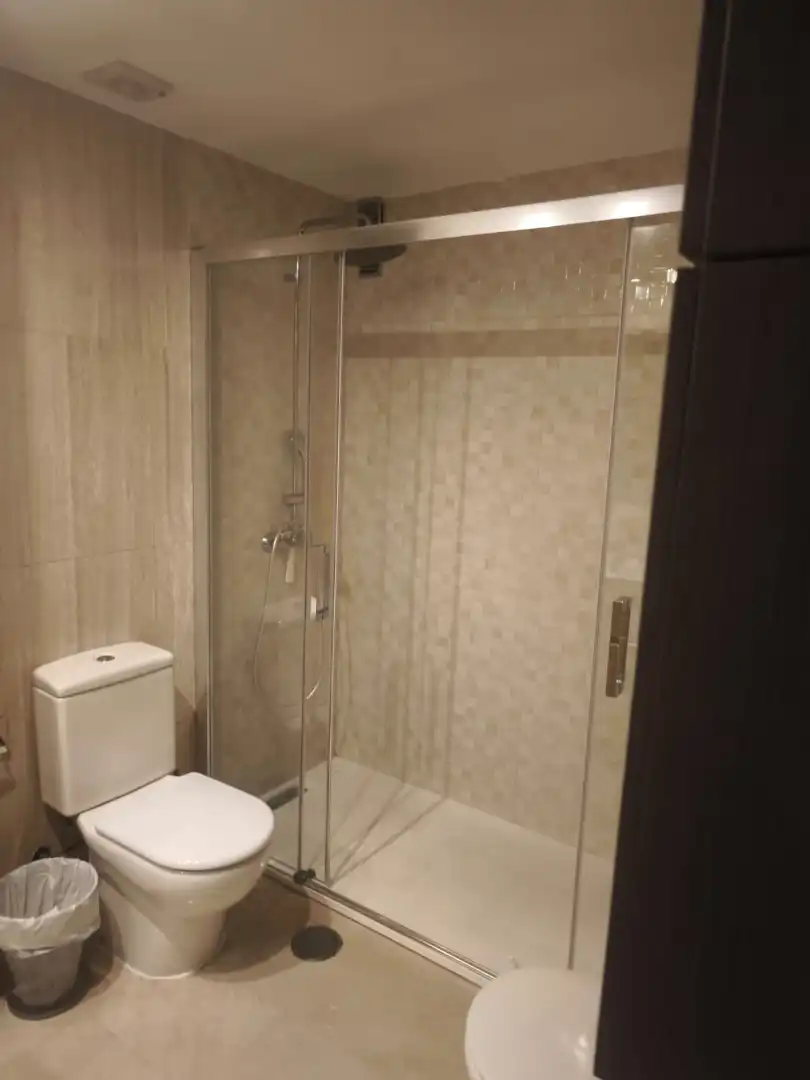 Baño de Piso en venta en Melilla con Aire acondicionado, Terraza y Trastero