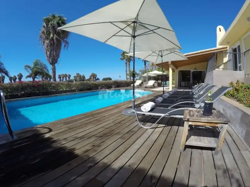 Apartamento en venta en La Caleta